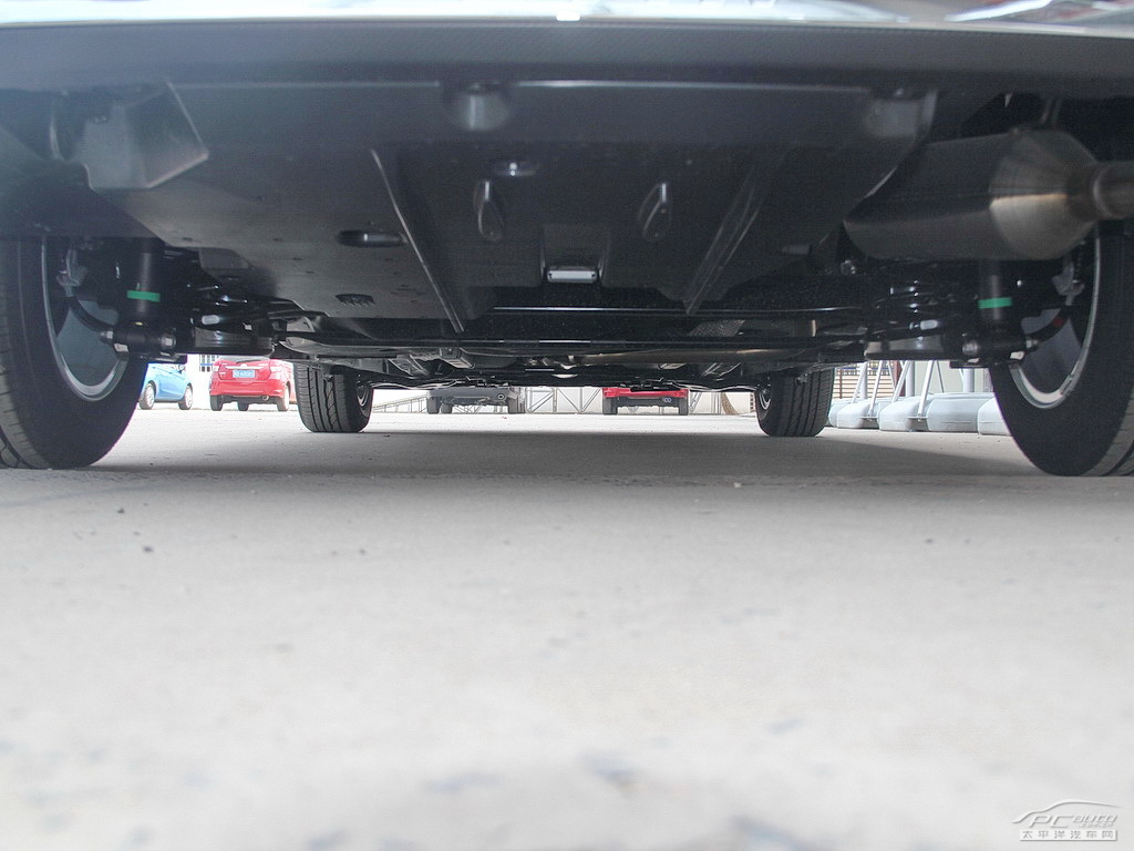 雷凌細節(jié)高清大圖