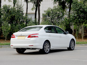 2014款 1.8L 自動(dòng)豪華版 2014款 1.8L 自動(dòng)豪華版