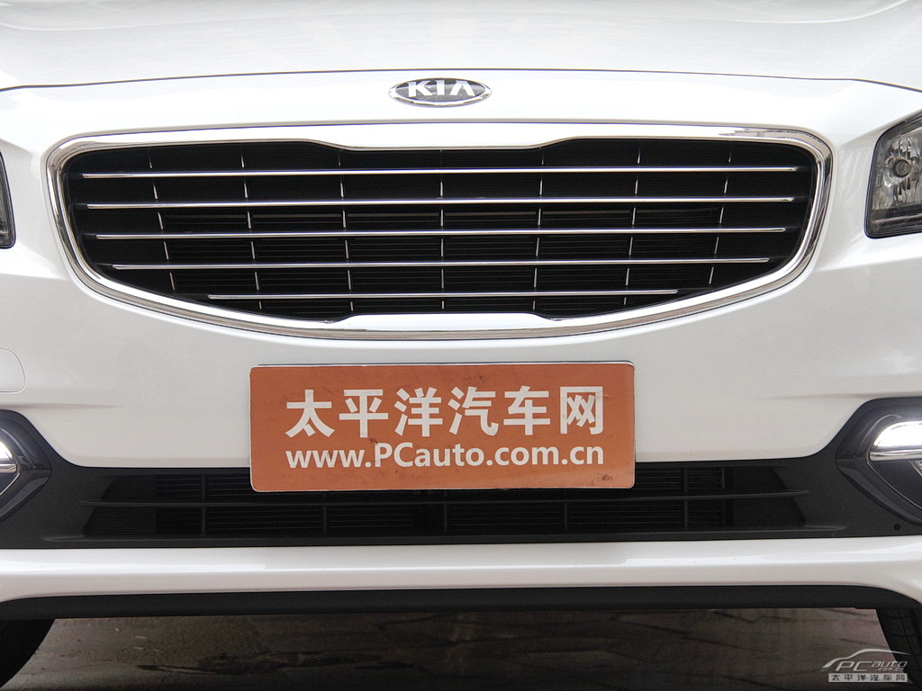起亞K4外觀高清大圖