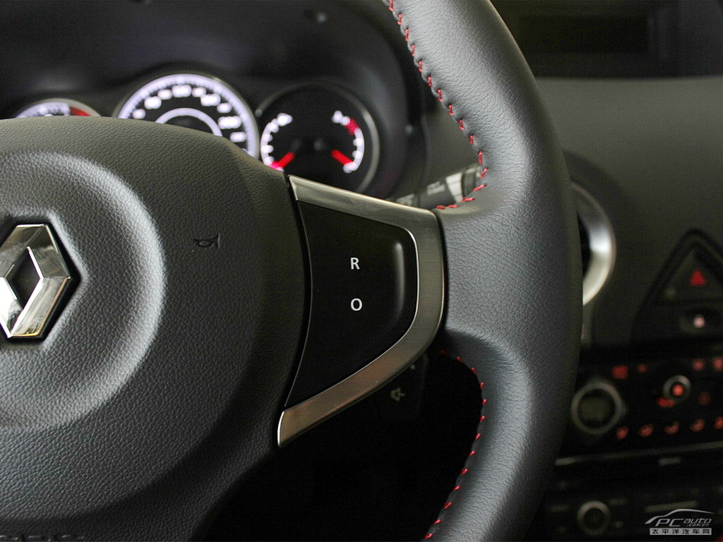 科雷傲(進(jìn)口)內(nèi)飾高清大圖