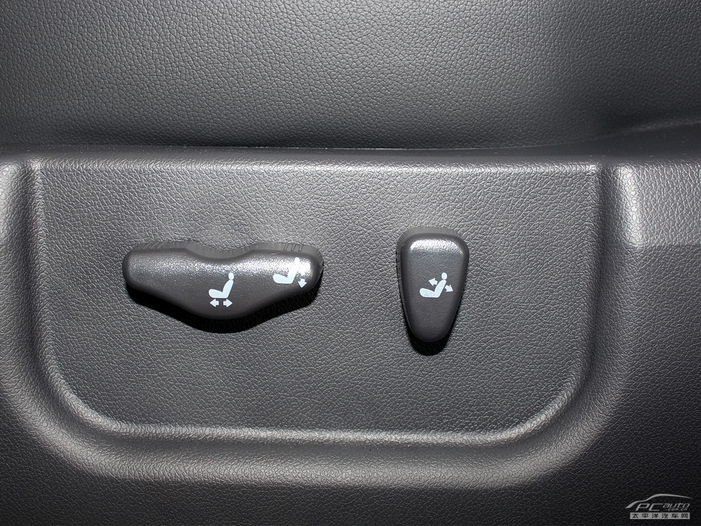 科雷傲(進(jìn)口)內(nèi)飾高清大圖