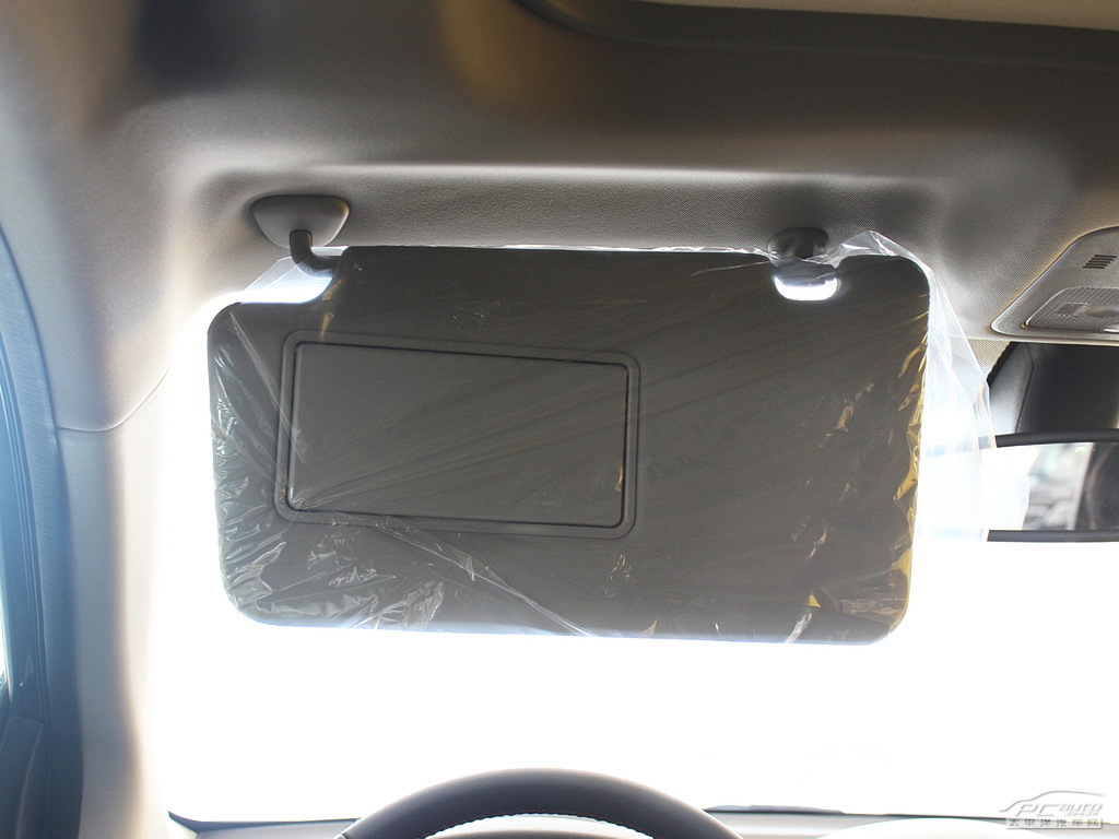 科雷傲(進口)內飾高清大圖