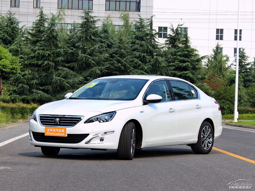 珠光白標致408整車外觀外觀圖片
