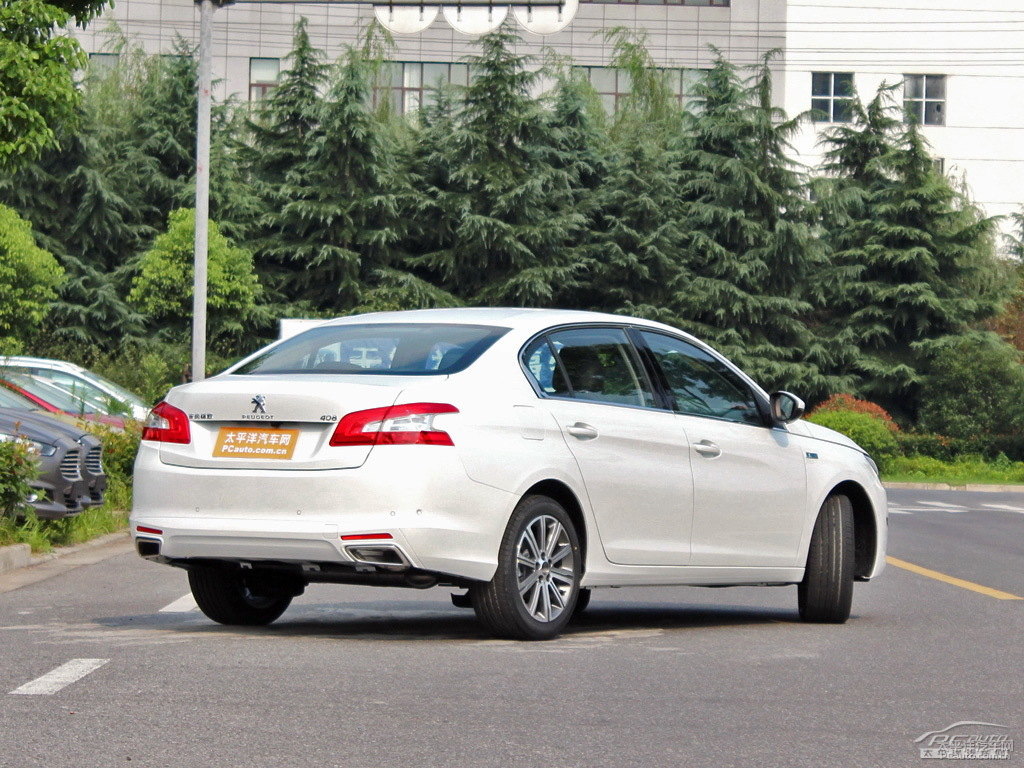 珠光白標(biāo)致408整車外觀外觀圖片