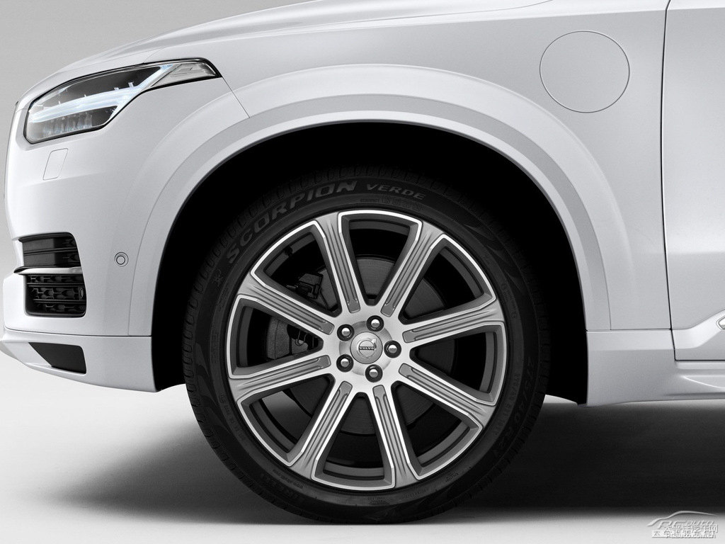 水晶白沃爾沃XC90車身外觀圖片
