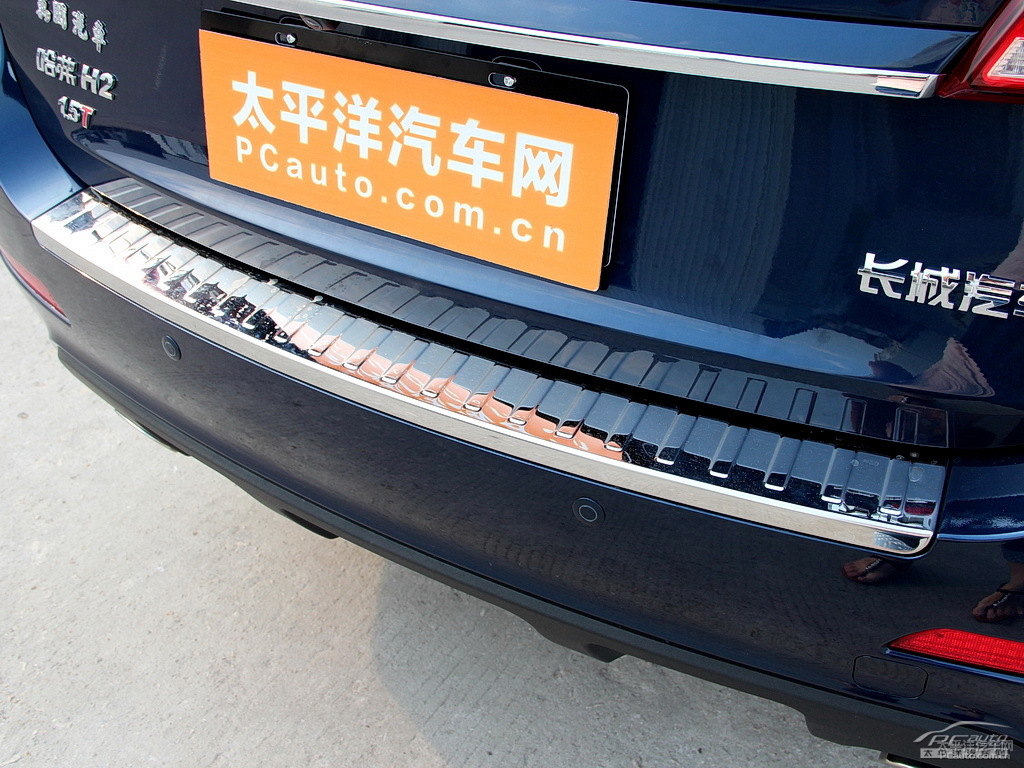 風(fēng)尚藍哈弗H2車尾外觀圖片