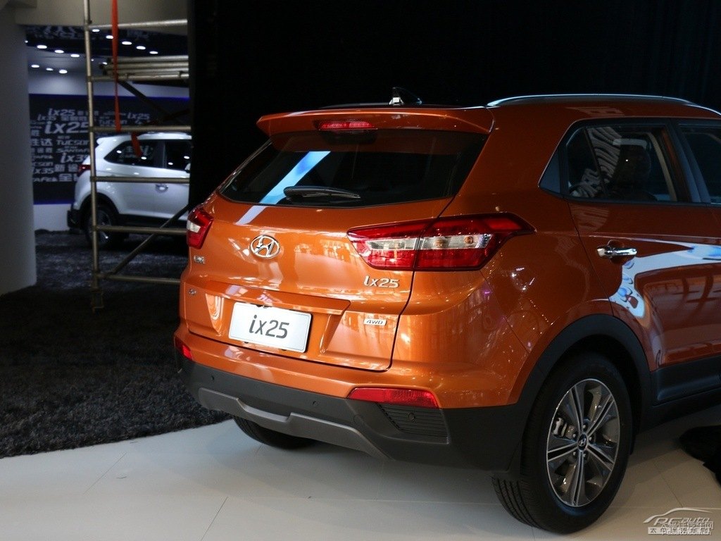 活力橙北京現(xiàn)代ix25車尾外觀圖片