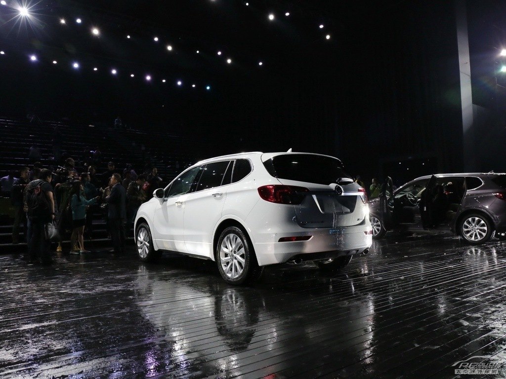 雪域白昂科威整車外觀外觀圖片
