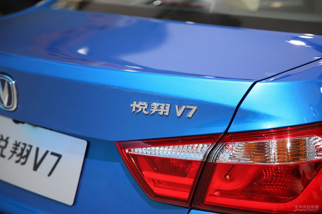 V7DƬ