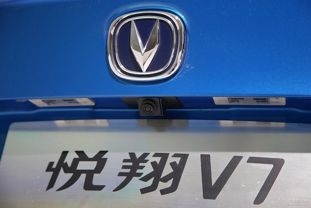 V7DƬ