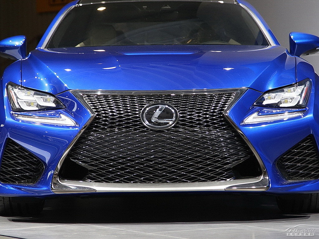 {(ln)ɫ׿_˹RC F܇^^DƬ