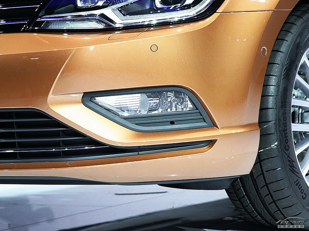 凌渡外觀高清大圖