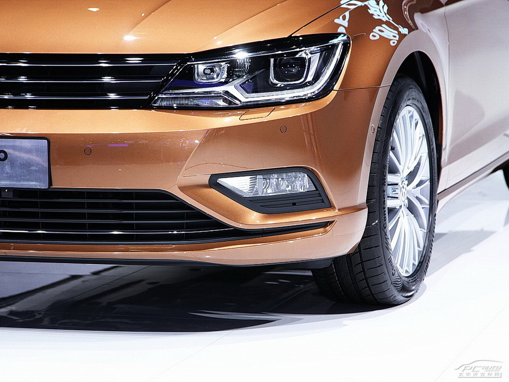 凌渡外觀高清大圖