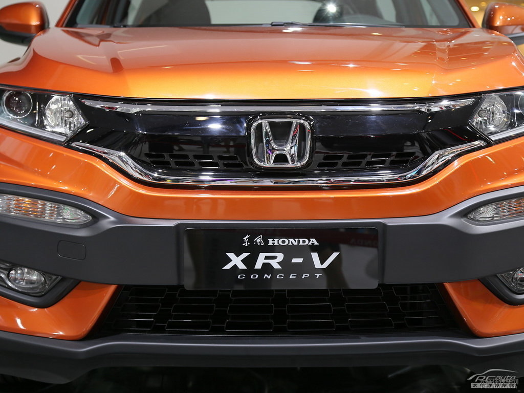 琥珀橙本田XR-V車頭外觀圖片