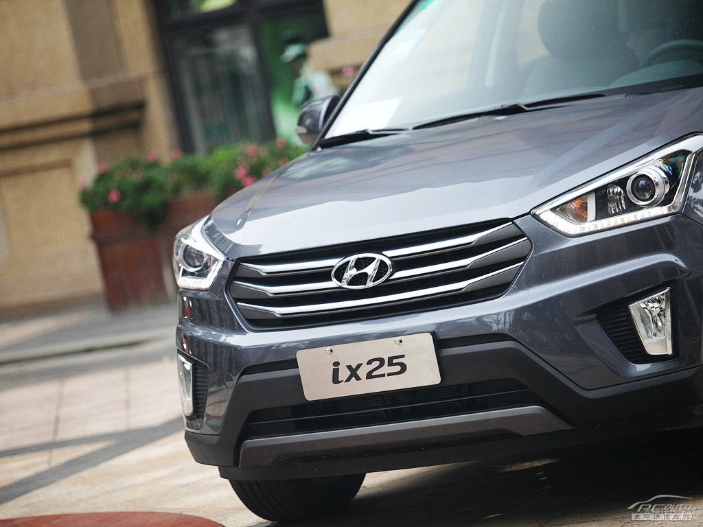 深海藍北京現(xiàn)代ix25車頭外觀圖片