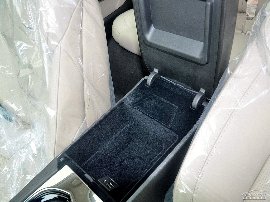 凱迪拉克ATS-L空間高清大圖