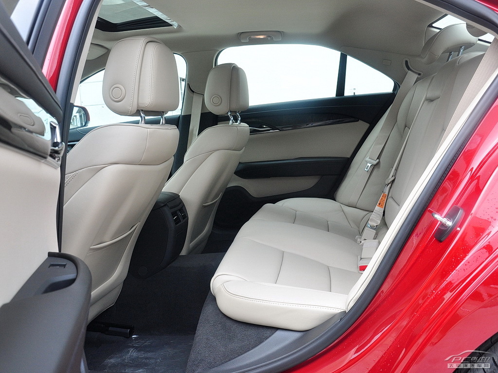 凱迪拉克ATS-L空間高清大圖