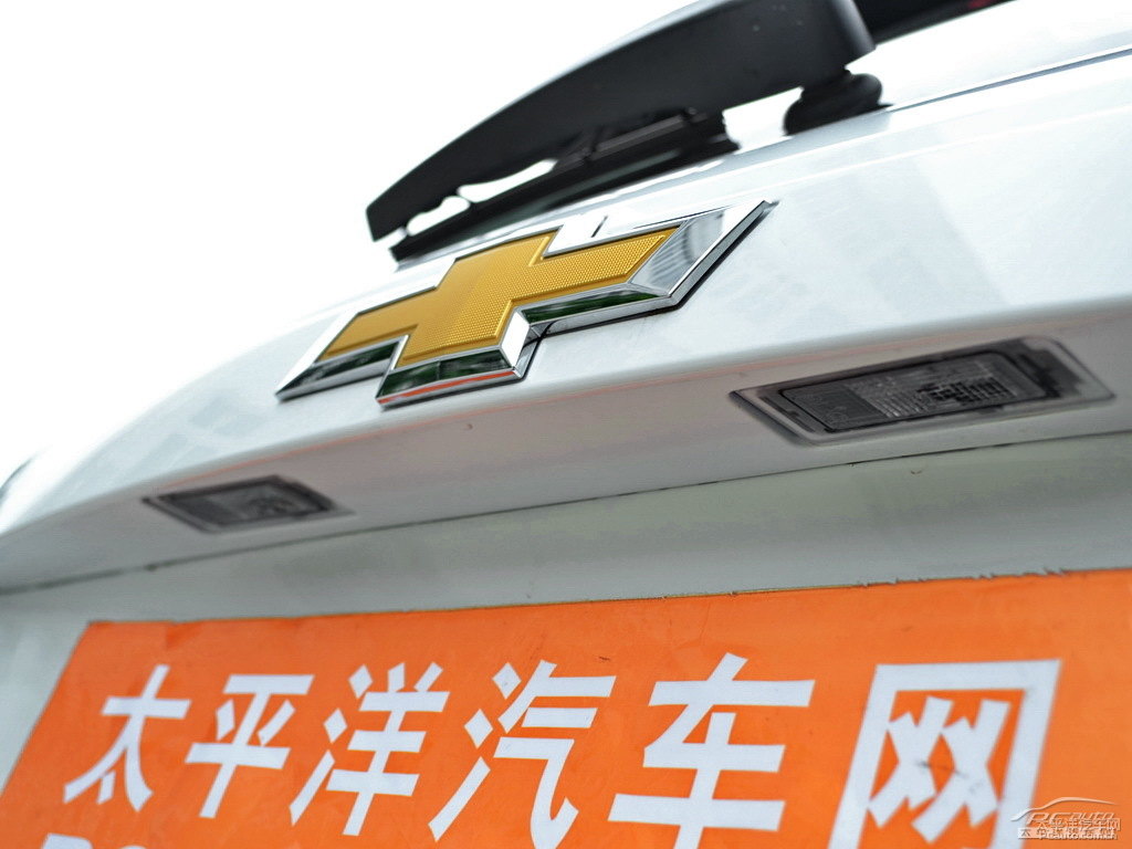 珍珠白創(chuàng)酷車尾外觀圖片