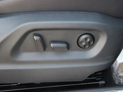 2015款 1.8TSI 自動兩驅(qū)豪華版 2015款 1.8TSI 自動兩驅(qū)豪華版