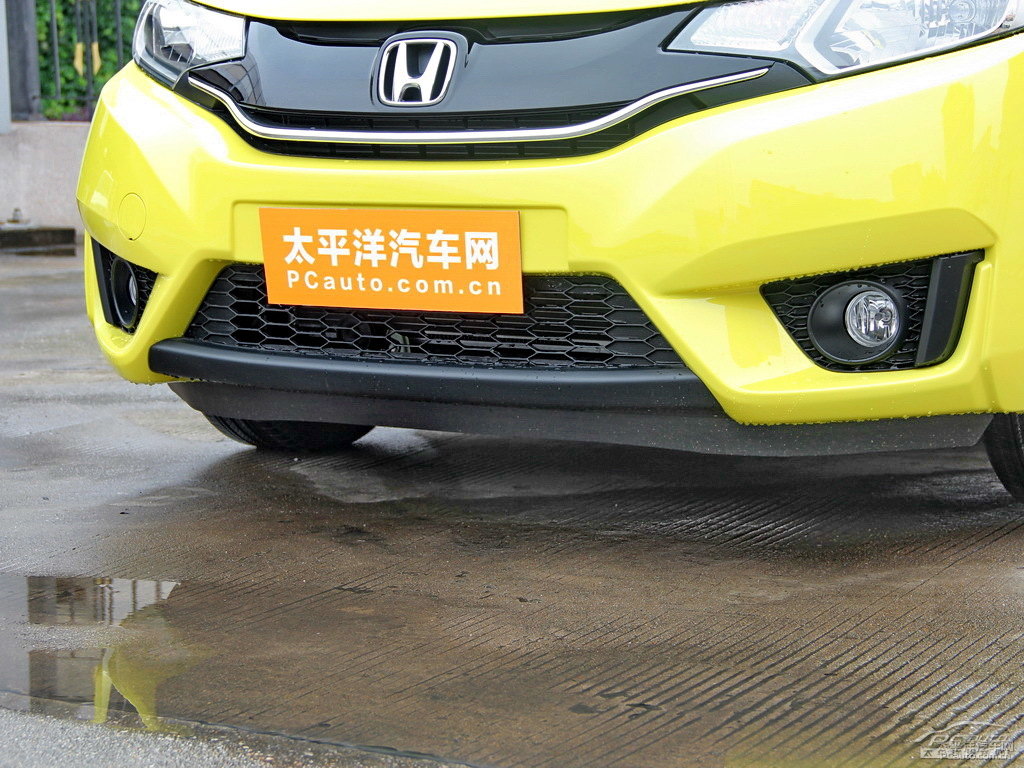 新月黃飛度車頭外觀圖片