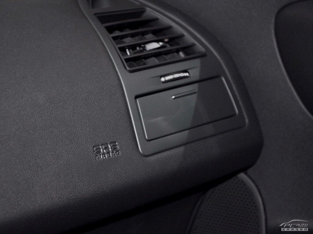 經(jīng)典世嘉內(nèi)飾高清大圖