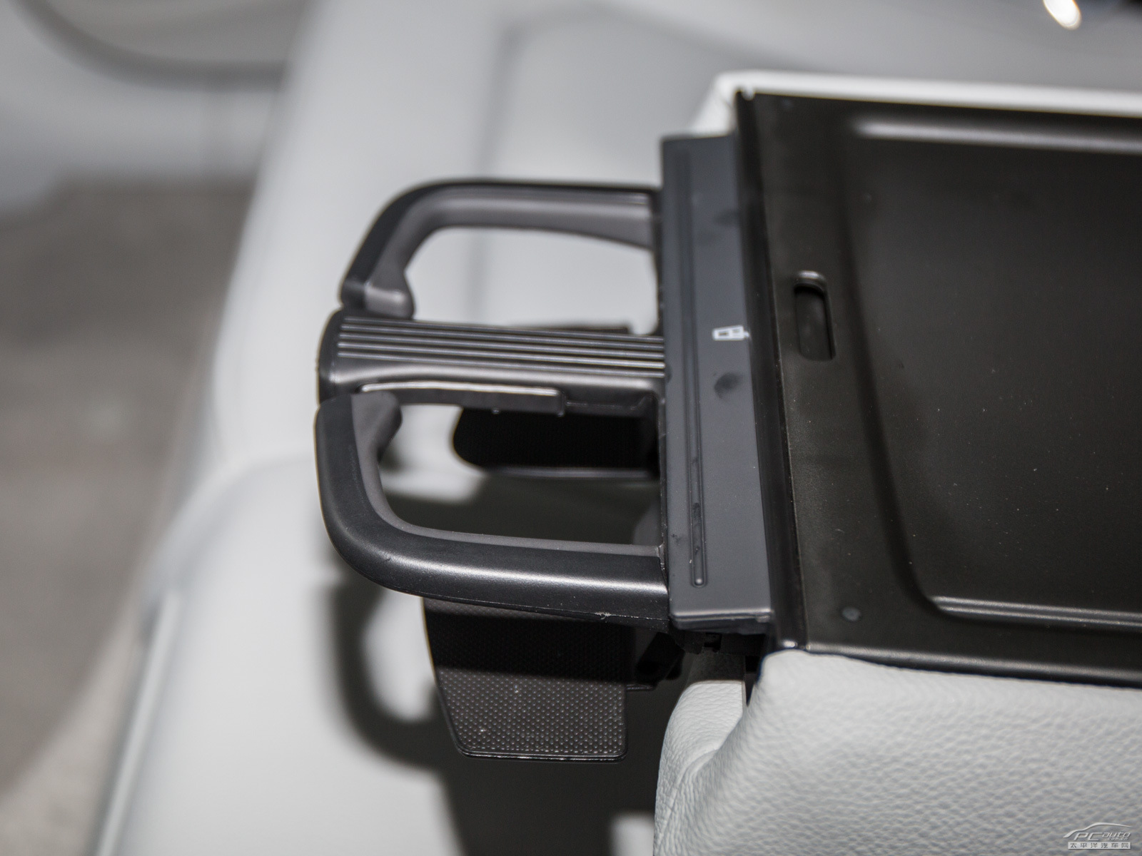 奧迪A3空間高清大圖