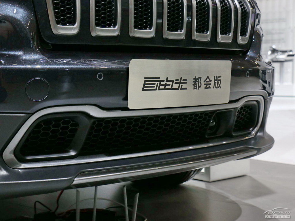 自由光(進(jìn)口)外觀高清大圖