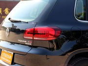 2013款 1.8TSI 自動四驅(qū)豪華版 2013款 1.8TSI 自動四驅(qū)豪華版