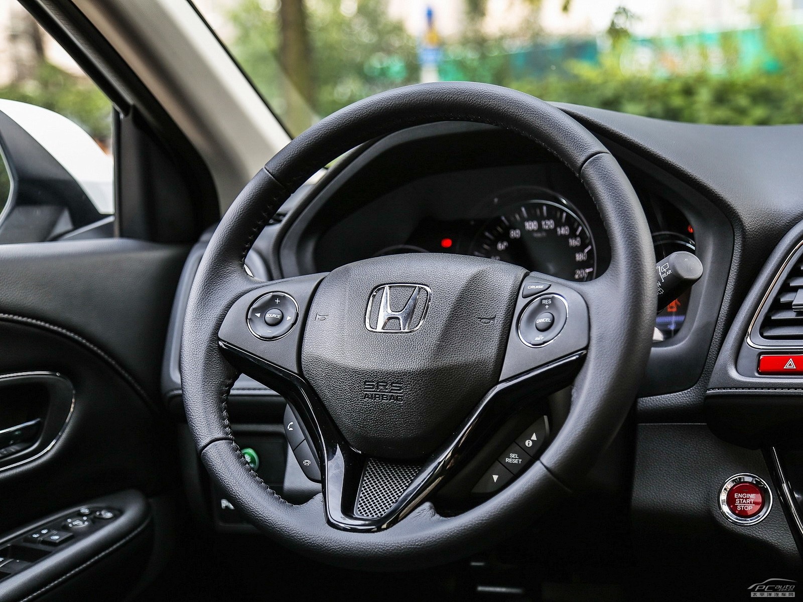 繽智內(nèi)飾高清大圖