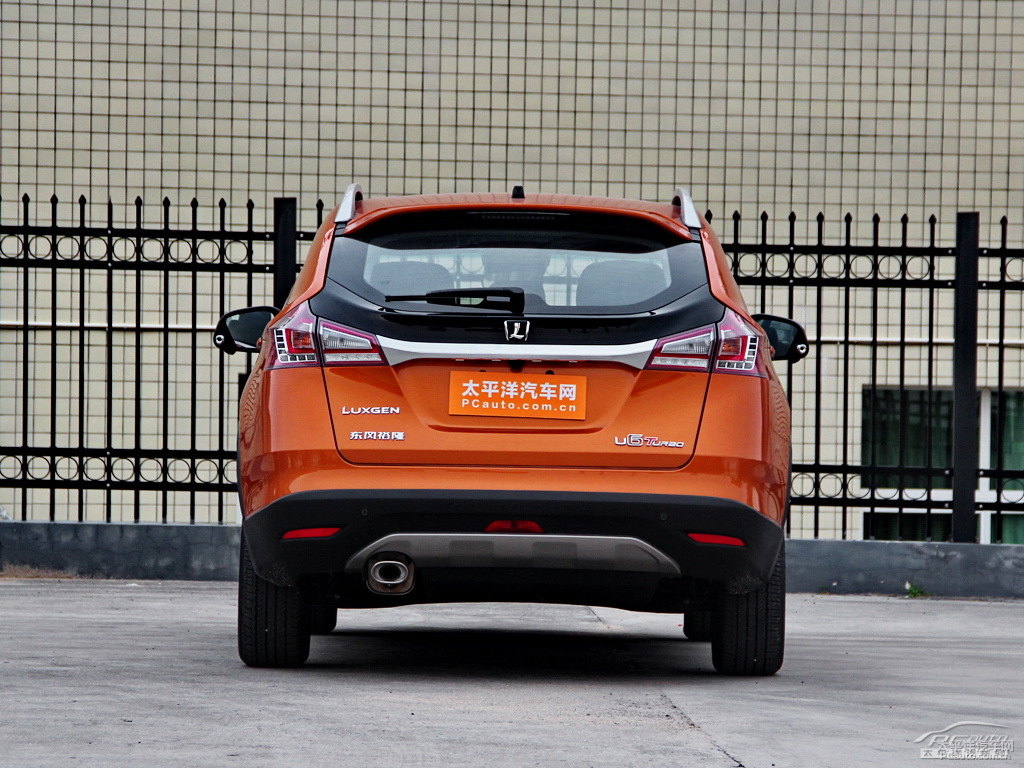 {ǽ݃(yu)6 SUV܇^^DƬ