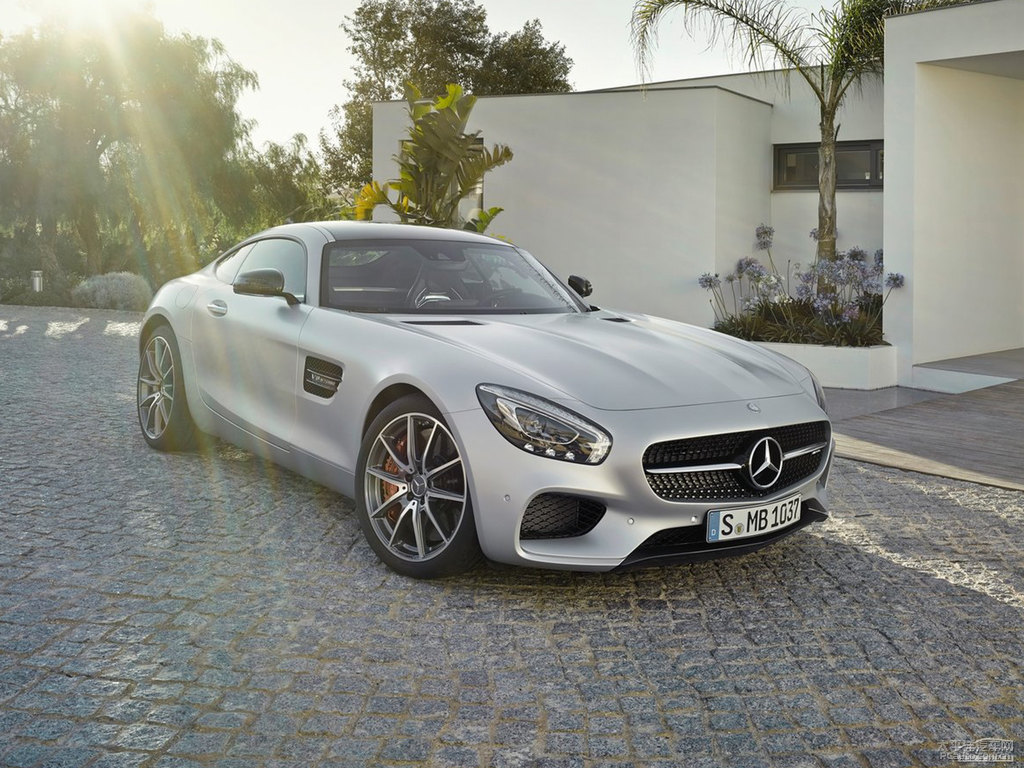 yɫAMG GT܇^^DƬ