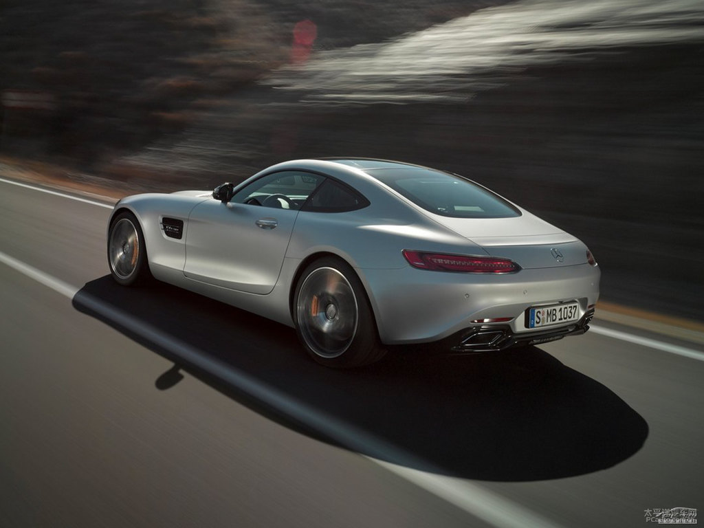 yɫAMG GT܇^^DƬ