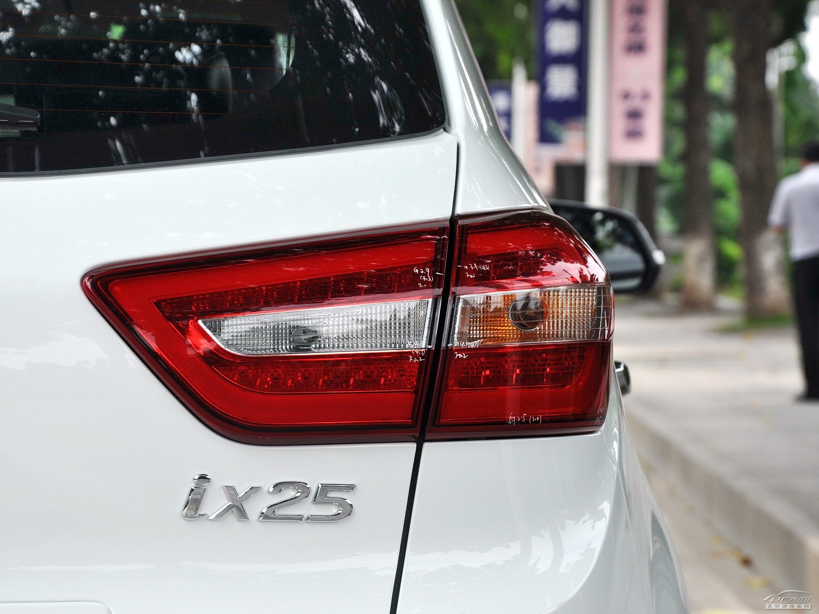 北京現(xiàn)代ix25外觀高清大圖