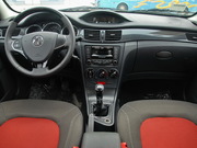 2014款 CROSS 1.5L 手動尊尚型 2014款 CROSS 1.5L 手動尊尚型