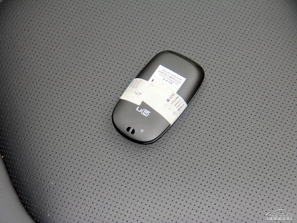 {ǽ݃(yu)6 SUV(x)(ji)(x)(ji)DƬ
