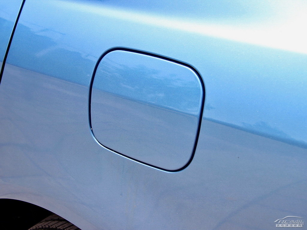 冰海藍比亞迪F3車身外觀圖片