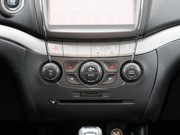 2014款 2.4L 兩驅(qū)旅行版 2014款 2.4L 兩驅(qū)旅行版