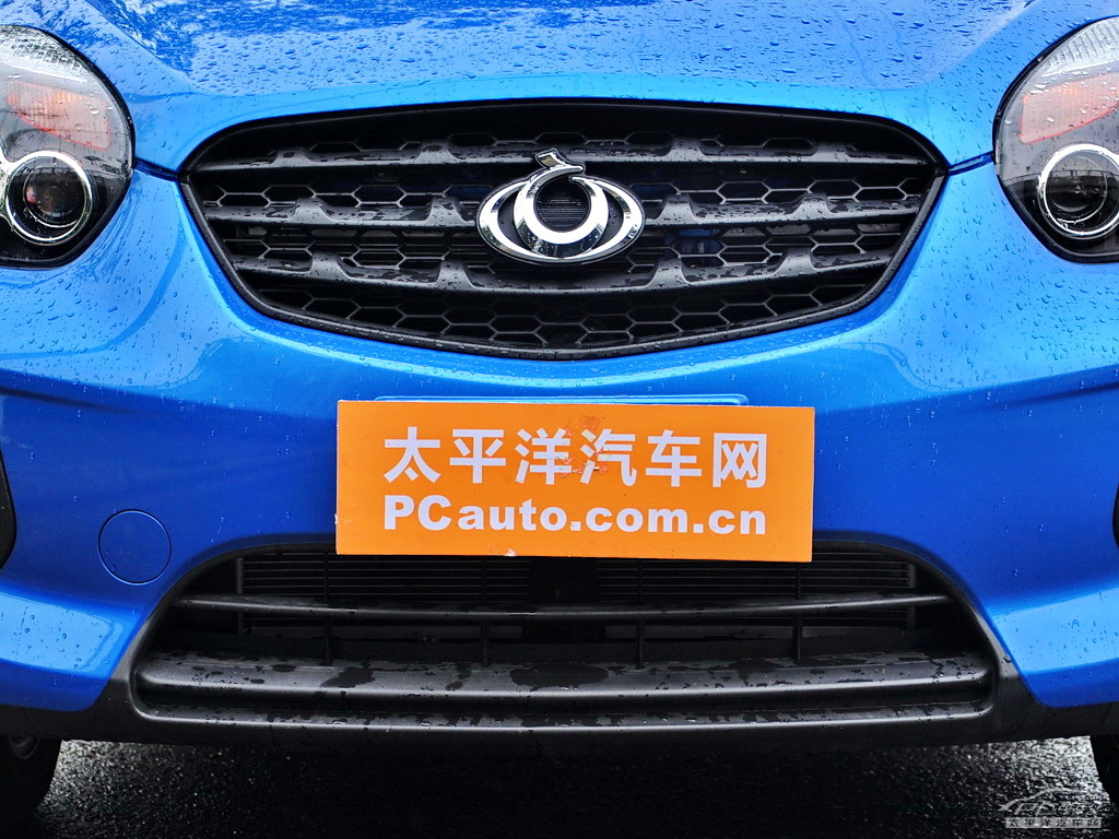 經(jīng)典熊貓外觀高清大圖