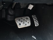 2015款 1.8T 自動運(yùn)動型 2015款 1.8T 自動運(yùn)動型