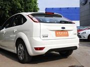 2014款 兩廂經(jīng)典 1.8L 手動(dòng)酷白典藏版 2014款 兩廂經(jīng)典 1.8L 手動(dòng)酷白典藏版