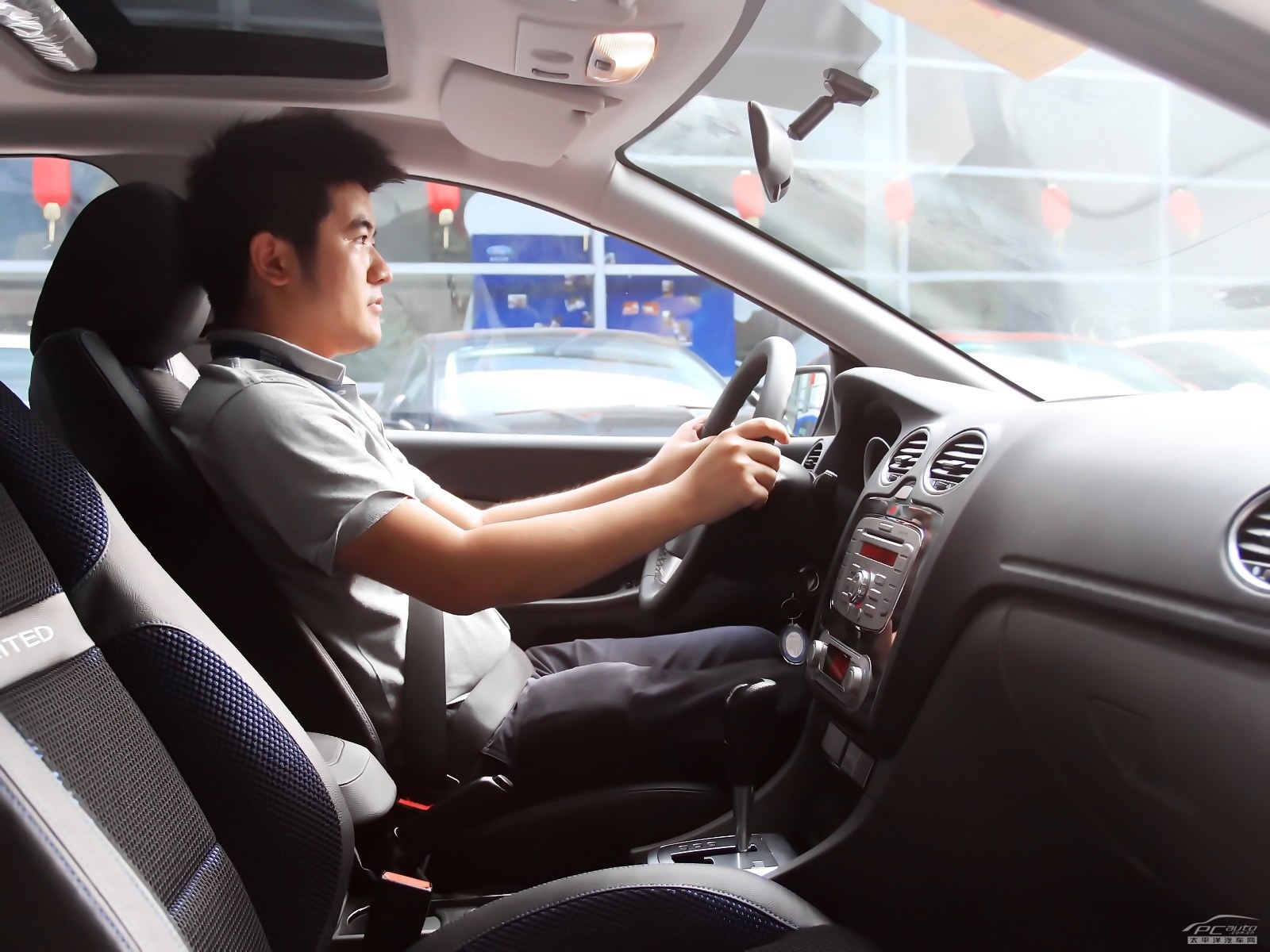 福克斯空間高清大圖