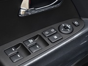 2015款 2.0L 自動(dòng)兩驅(qū)版DLX