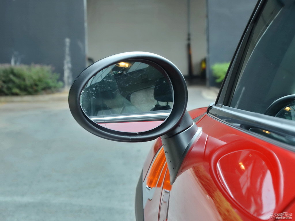 tMINI COUNTRYMAN܇^DƬ