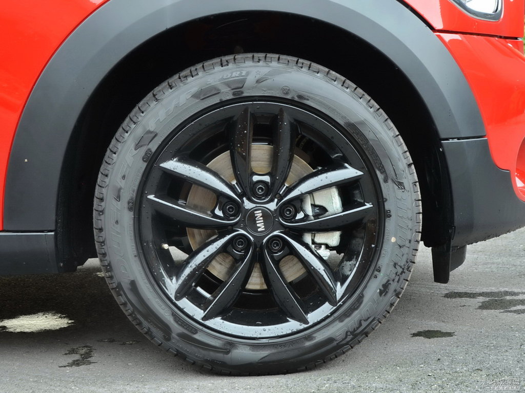 tMINI COUNTRYMAN܇^DƬ