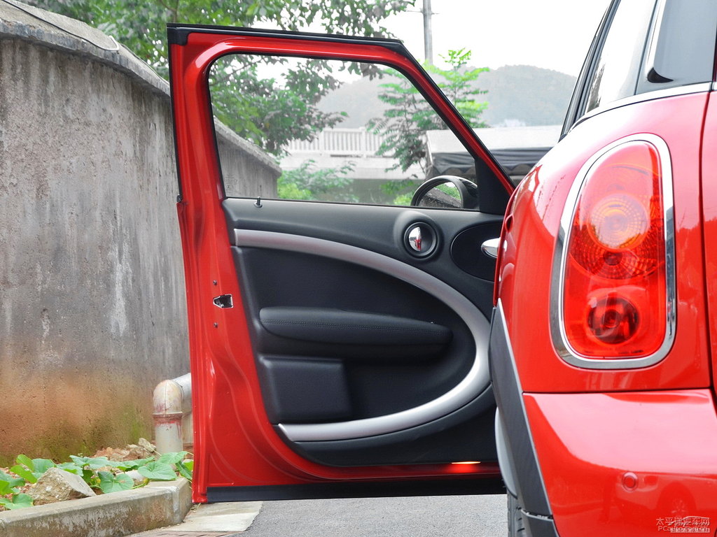 tMINI COUNTRYMAN܇(ni)DƬ
