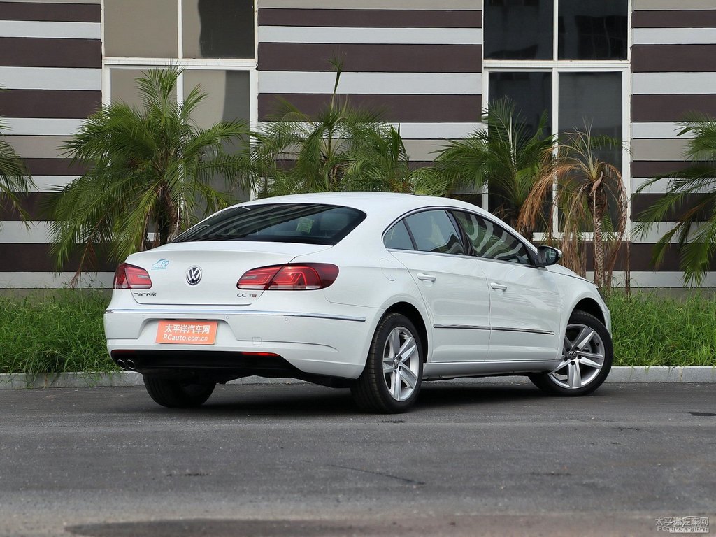 極地白大眾CC整車外觀外觀圖片