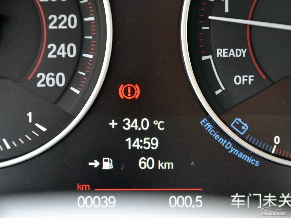 寶馬1系(進口)內飾高清大圖