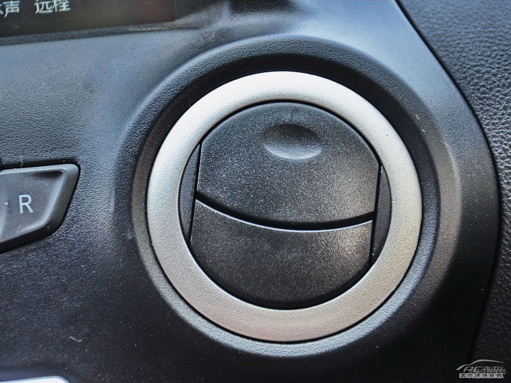 ɫ֪п؃(ni)DƬ