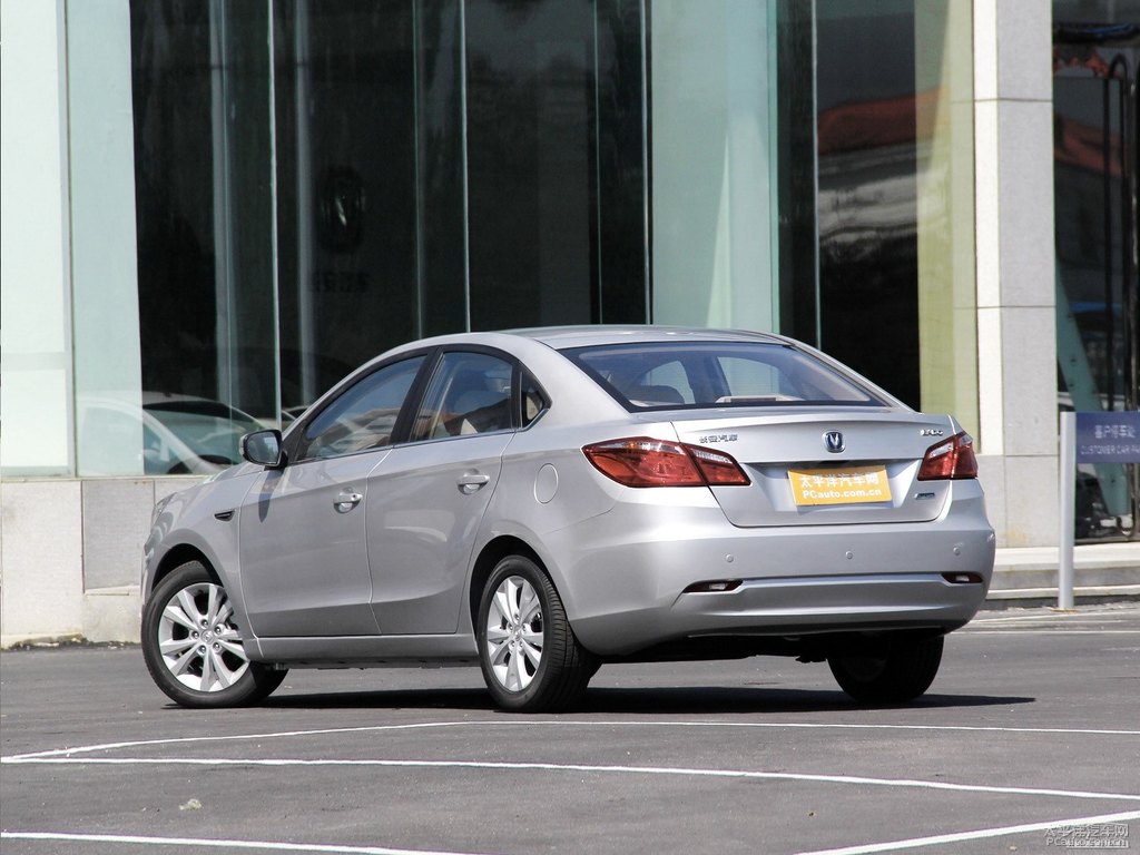 星河銀逸動(dòng)整車外觀外觀圖片