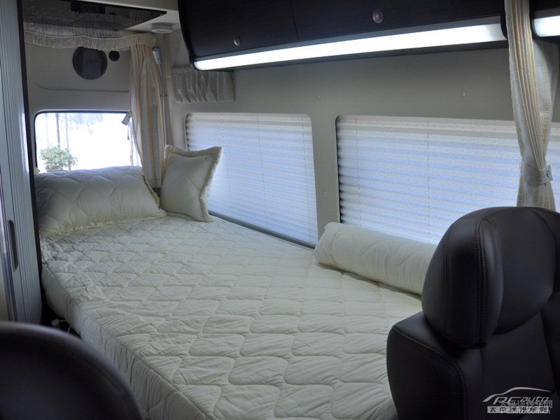 yɫКWY܇΃(ni)DƬ